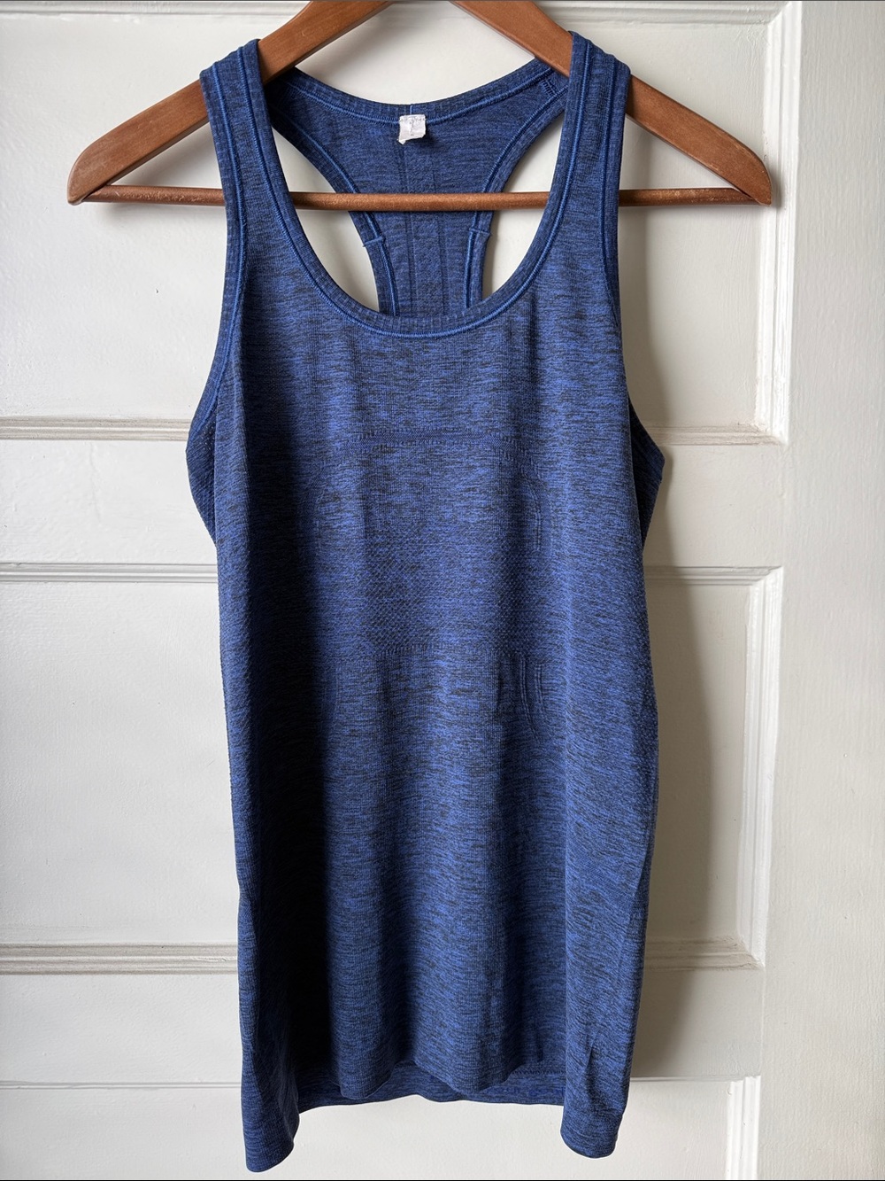 lululemon athletica Blue Heather Racerback Tank size 6